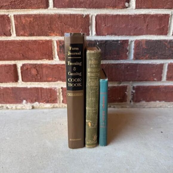 3 Antique Vintage Books Cooking Recipes Old Vintage Home Decor Rustic - Picture 4 of 9